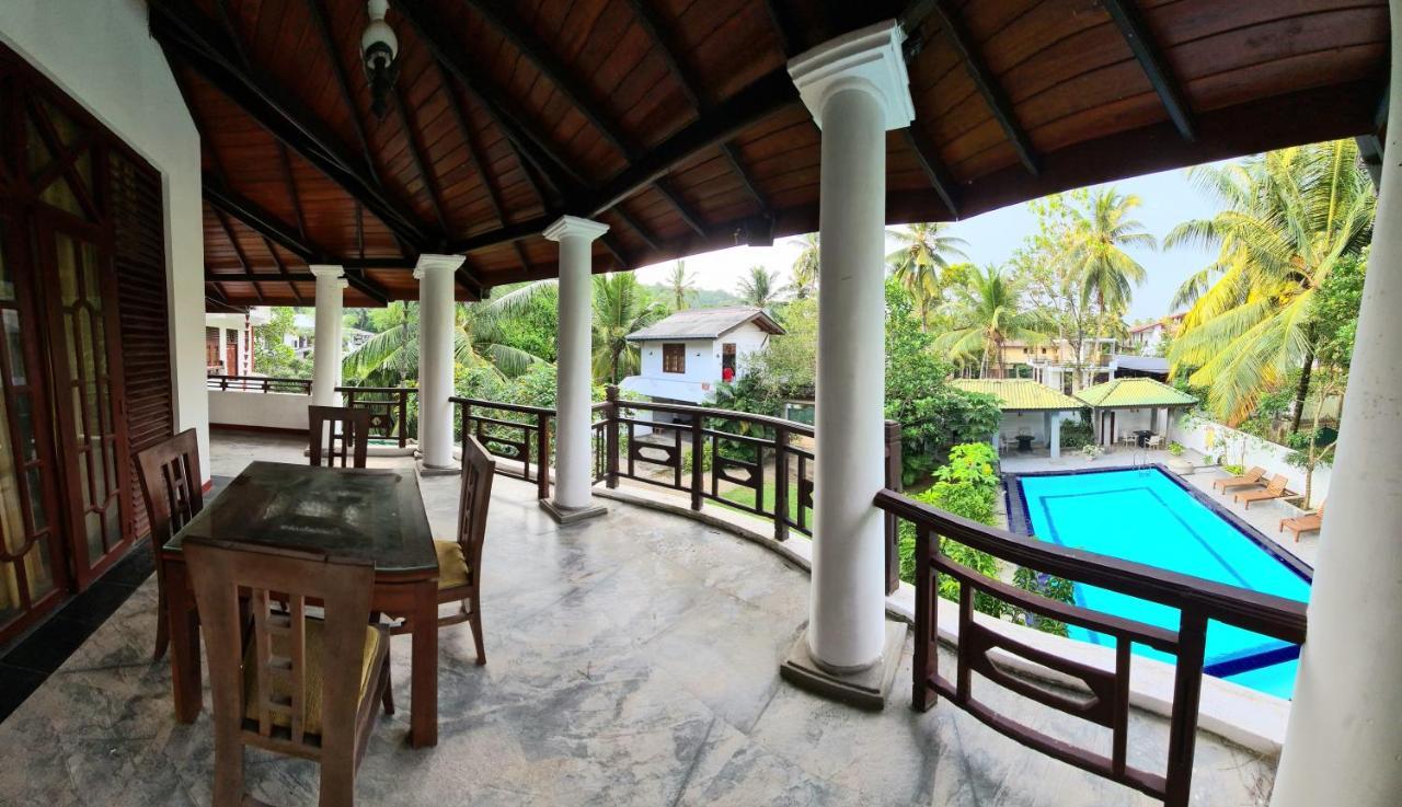 Golden Relax Villa With Pool, Restaurant & European Service Eramudugaha Exteriér fotografie